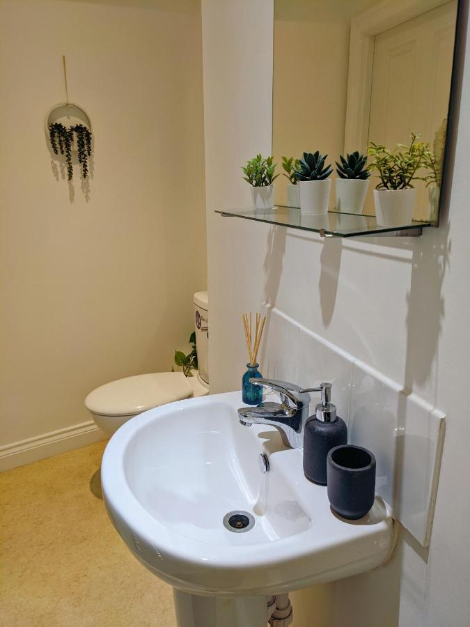Winchester Retreat Apartman Kültér fotó